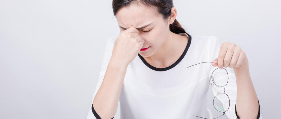 結(jié)膜炎容易與哪些疾病混淆？有哪些并發(fā)癥？